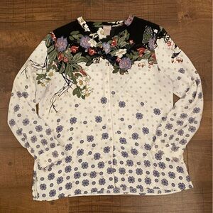 Chico's 1 Mixed Print Floral Geometric Blouse V-Neck Button-up Women’s M 8/10